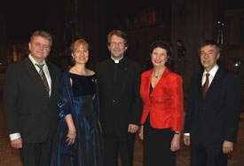 Iwar Bergkwist, Eva Magnusson, Sverker Linge, Helena Eriksson och Hans Edkqvist vid kosnert i Linkpings Domkyrka den 21 december 2007.