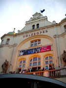 Volksoper, Wien den 5 juni 2005. Premir Glada nkan.